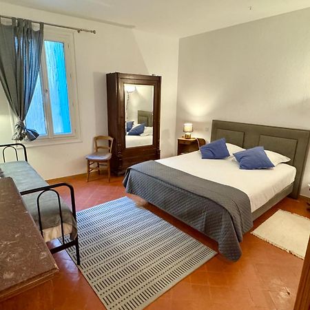 קפסטן Entre Midi - Maison D'Hotes - B&B מראה חיצוני תמונה